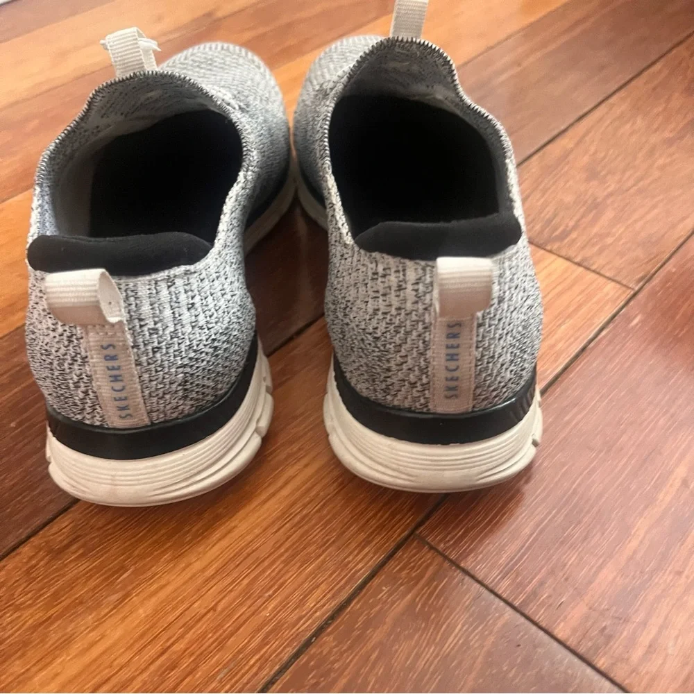 Skechers Luminate size 7.5 - Picture 5 of 10